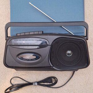 Lenoxx AM/FM Radio Cassette Recorder